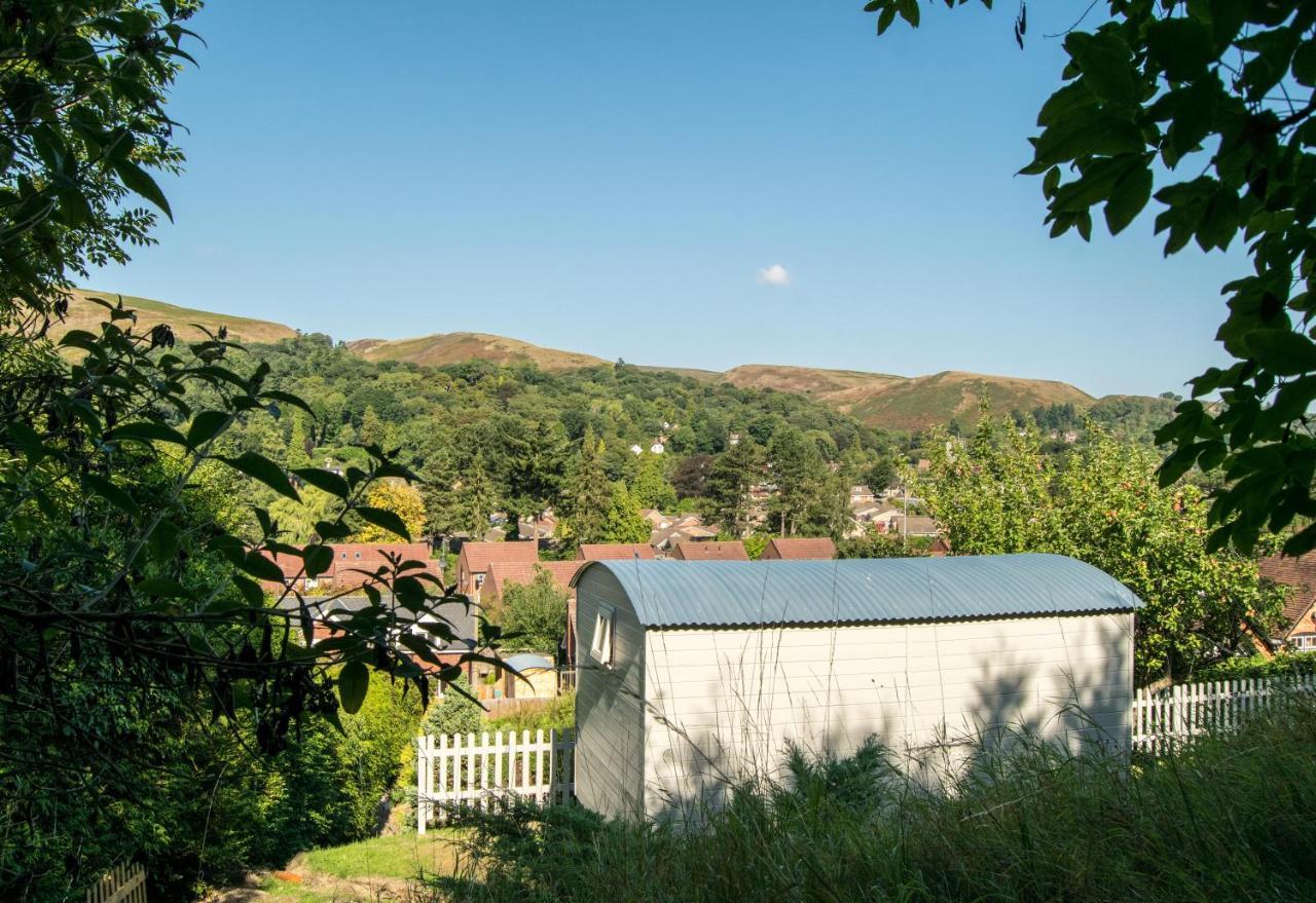 Hilltop Hut Чёч Стретон Экстерьер фото